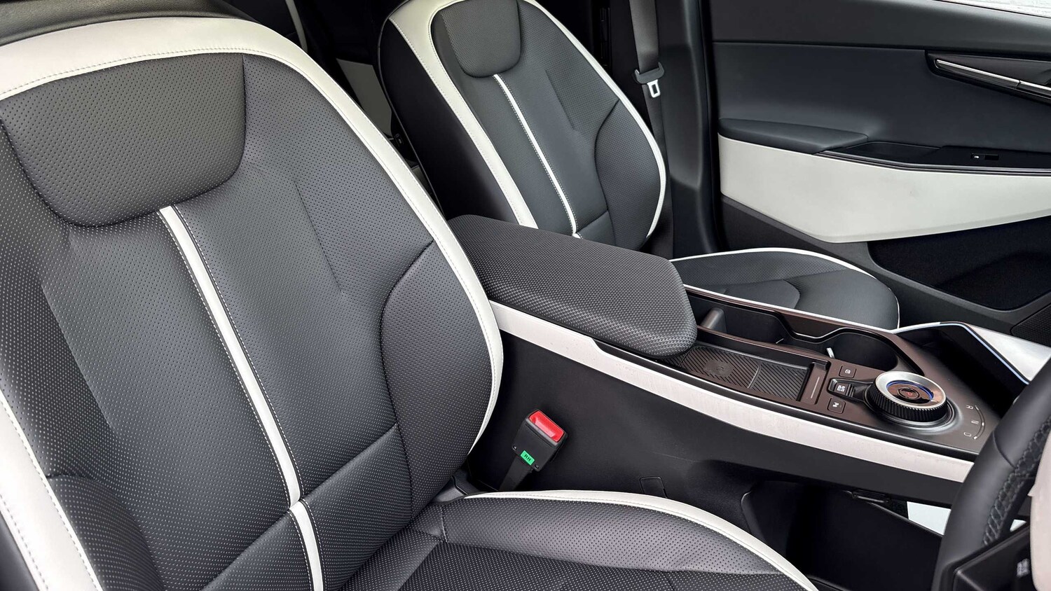 Used Kia EV6 2025 for sale - 77858862: Photo 10