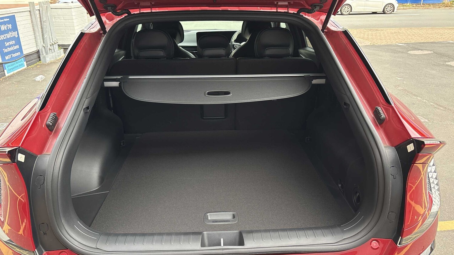 Used Kia EV6 2025 for sale - 77858862: Photo 13