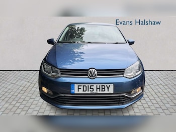 Used Volkswagen Polo 2015 for sale - 78937354: Photo