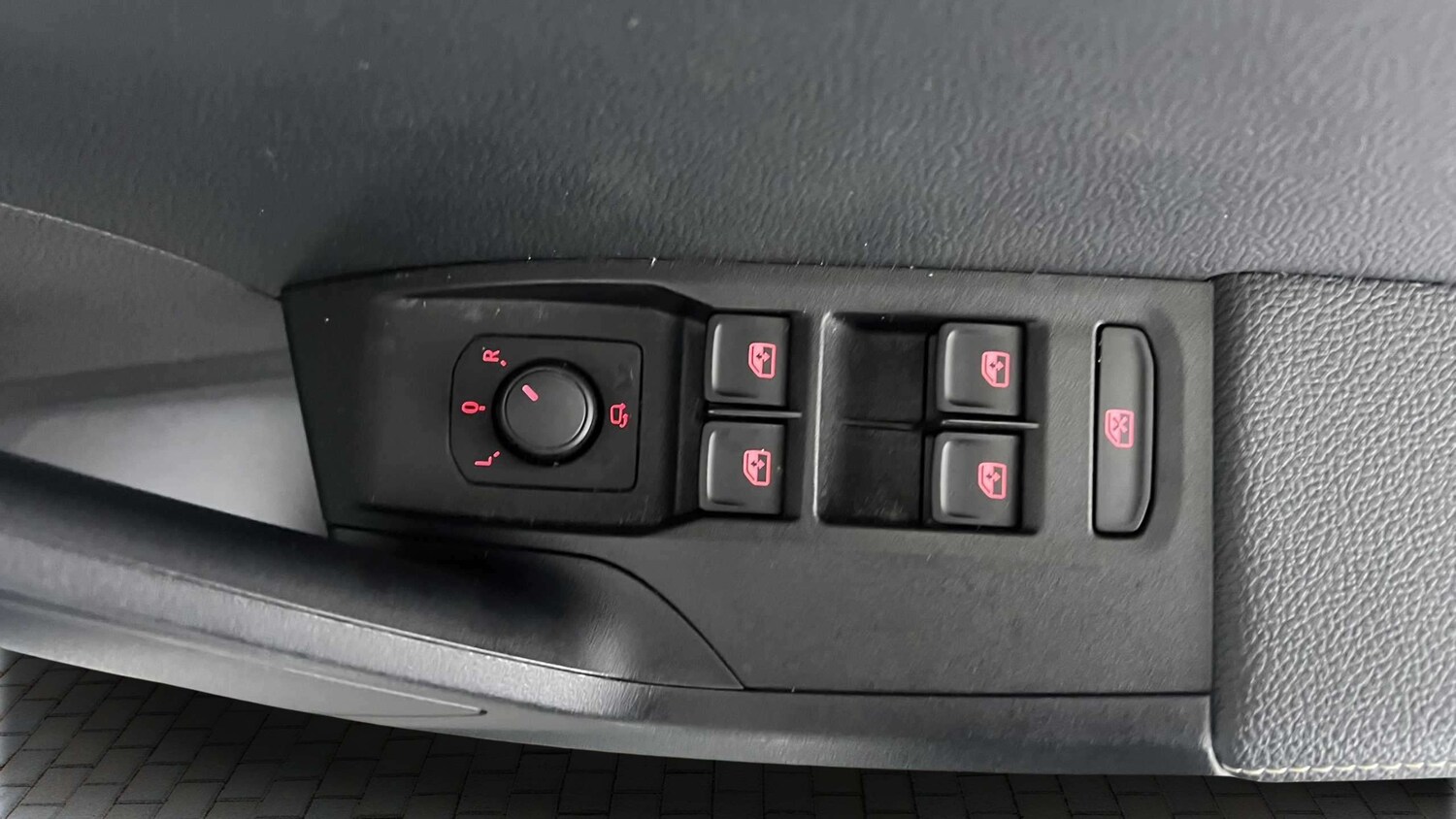 Used SEAT Arona for sale - 77861770: Photo 25