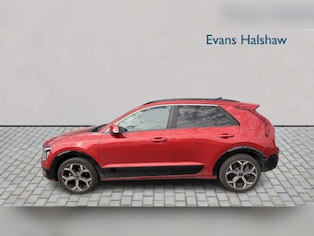 Used Kia Niro 2024 for sale - 79535379: Photo