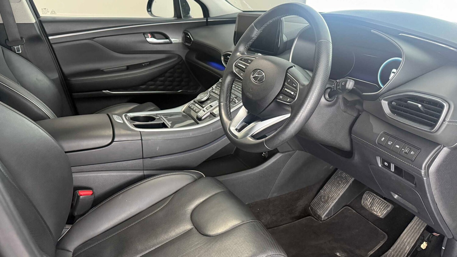 Used Hyundai Santa Fe 2023 for sale - 77856573: Photo 11