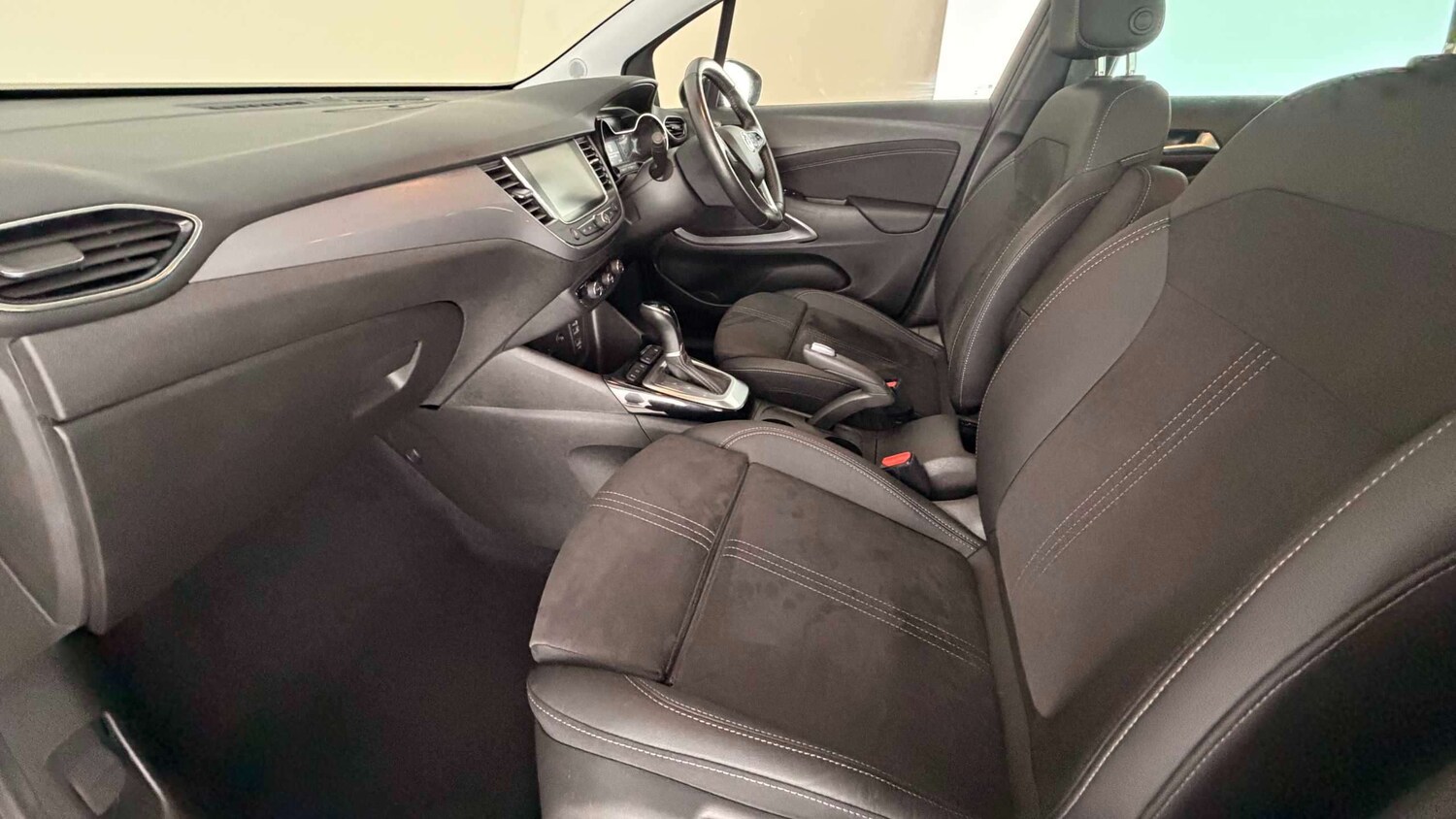 Used Vauxhall Crossland 2022 for sale - 77856360: Photo 23