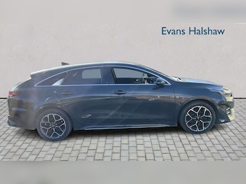 Used Kia Pro Ceed 2023 for sale - 77856638: Photo