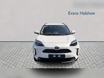 Used Toyota Yaris Cross 2025 for sale - 79172613: Photo