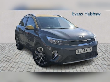 Used Kia Stonic 2023 for sale - 78407346: Photo