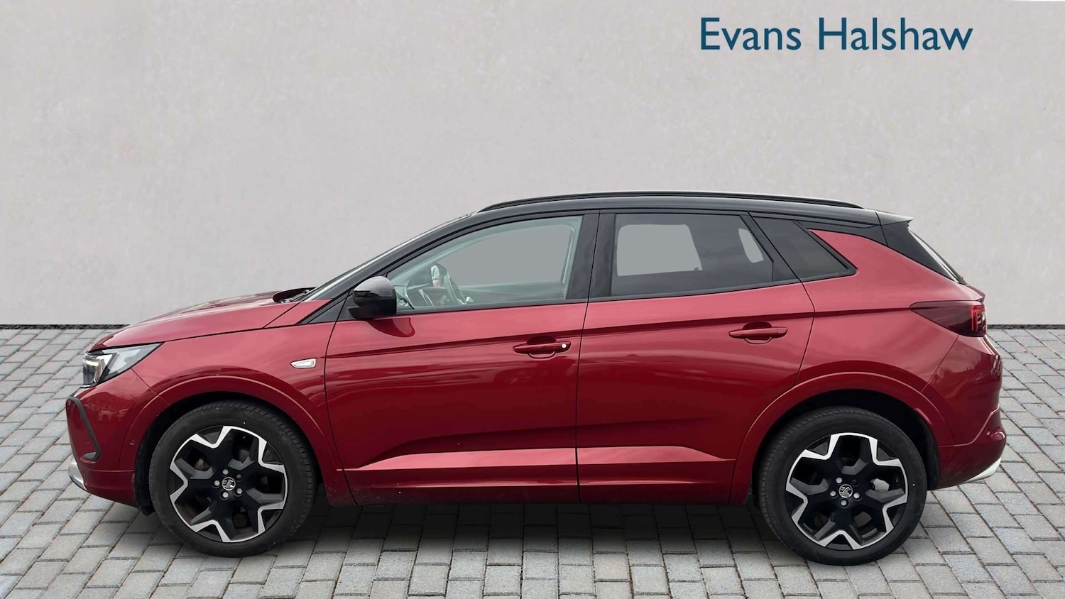 Used Vauxhall Grandland for sale - 77859569: Photo 3