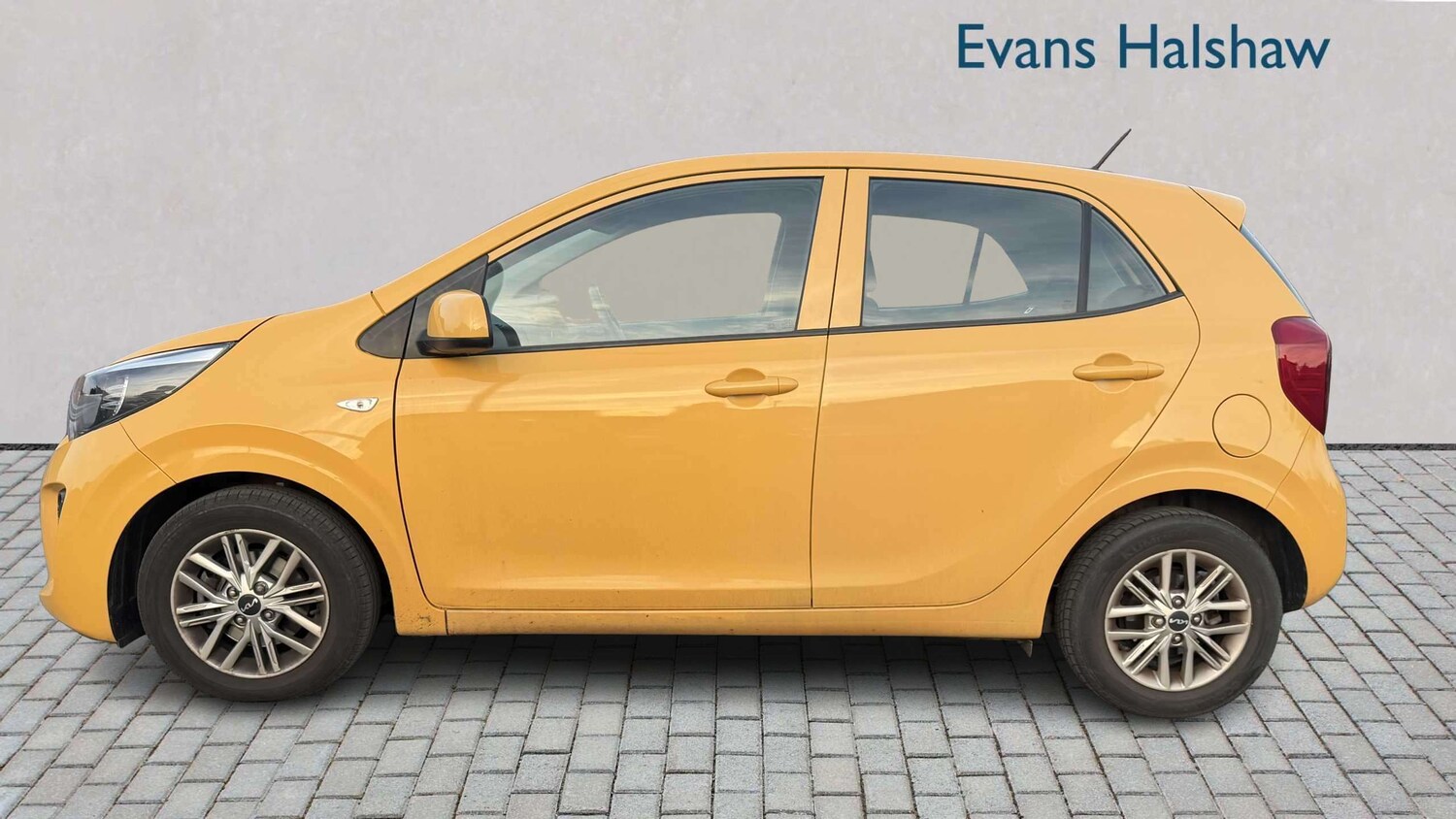 Used Kia Picanto 2023 for sale - 77972466: Photo 3