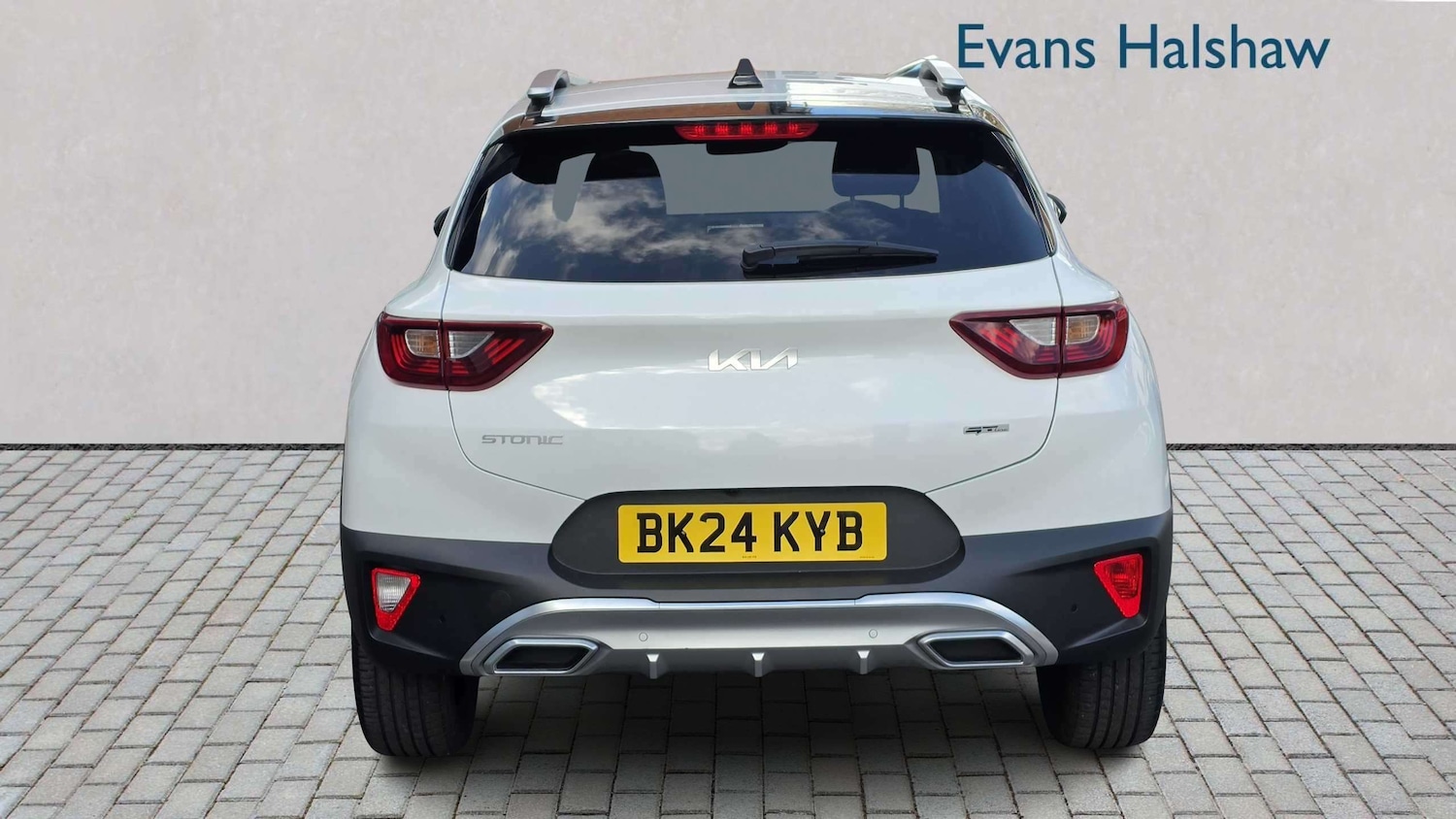 Used Kia Stonic 2024 for sale - 78077145: Photo 4