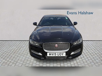 Used Jaguar XE 2019 for sale - 79282265: Photo