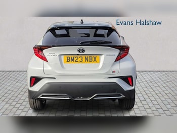 Used Toyota C-HR 2023 for sale - 77979540: Photo