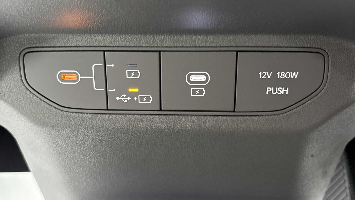 Used Kia EV3 2025 for sale - 77856617: Photo 26