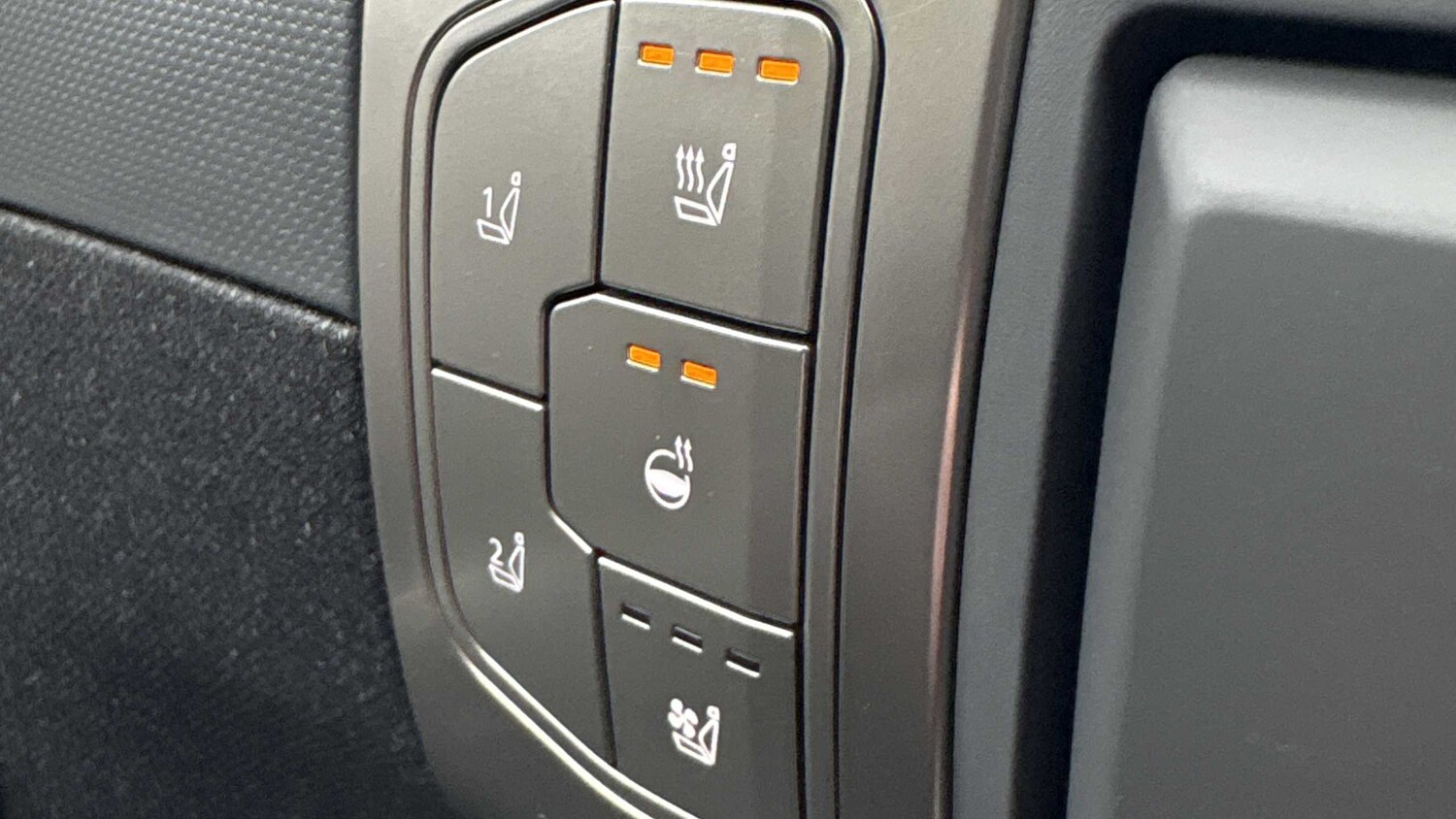 Used Kia EV3 2025 for sale - 77856617: Photo 32