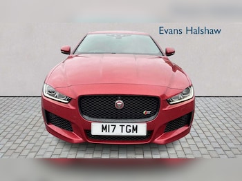 Used Jaguar XE 2015 for sale - 78893542: Photo