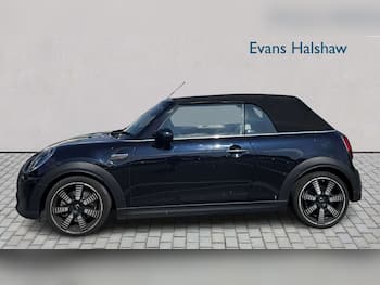 Used MINI Convertible 2023 for sale - 79797795: Photo