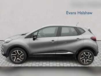 Used Renault Captur 2017 for sale - 77886168: Photo