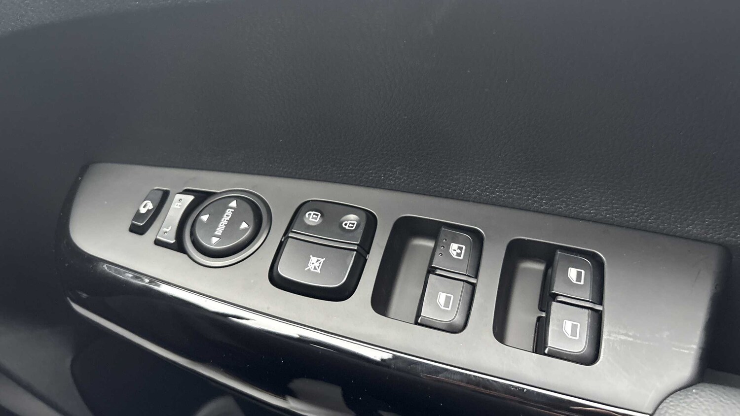 Used Kia Picanto for sale - 77860736: Photo 27