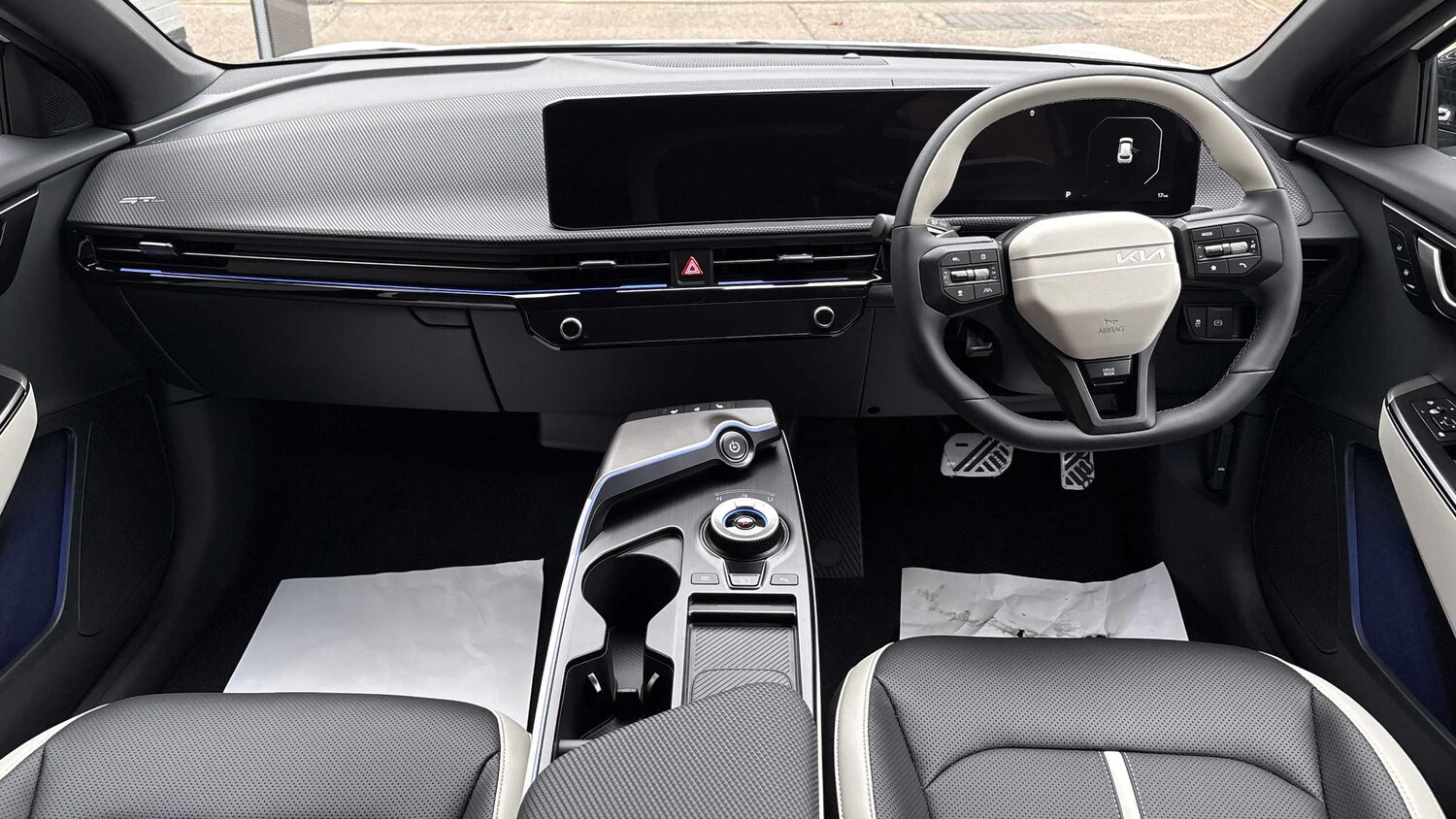 Used Kia EV6 for sale - 77860624: Photo 12