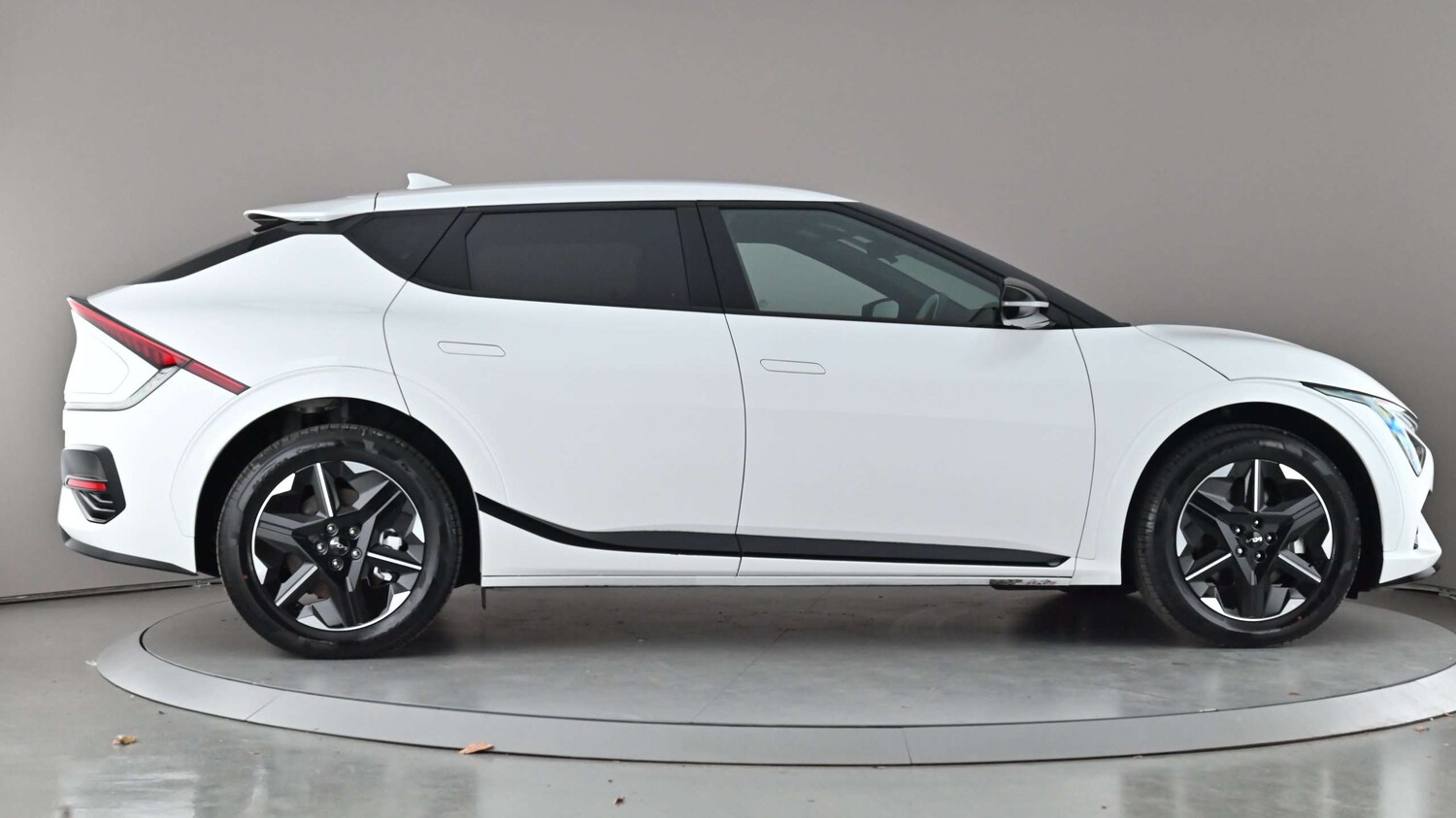 Used Kia EV6 for sale - 77860624: Photo 8