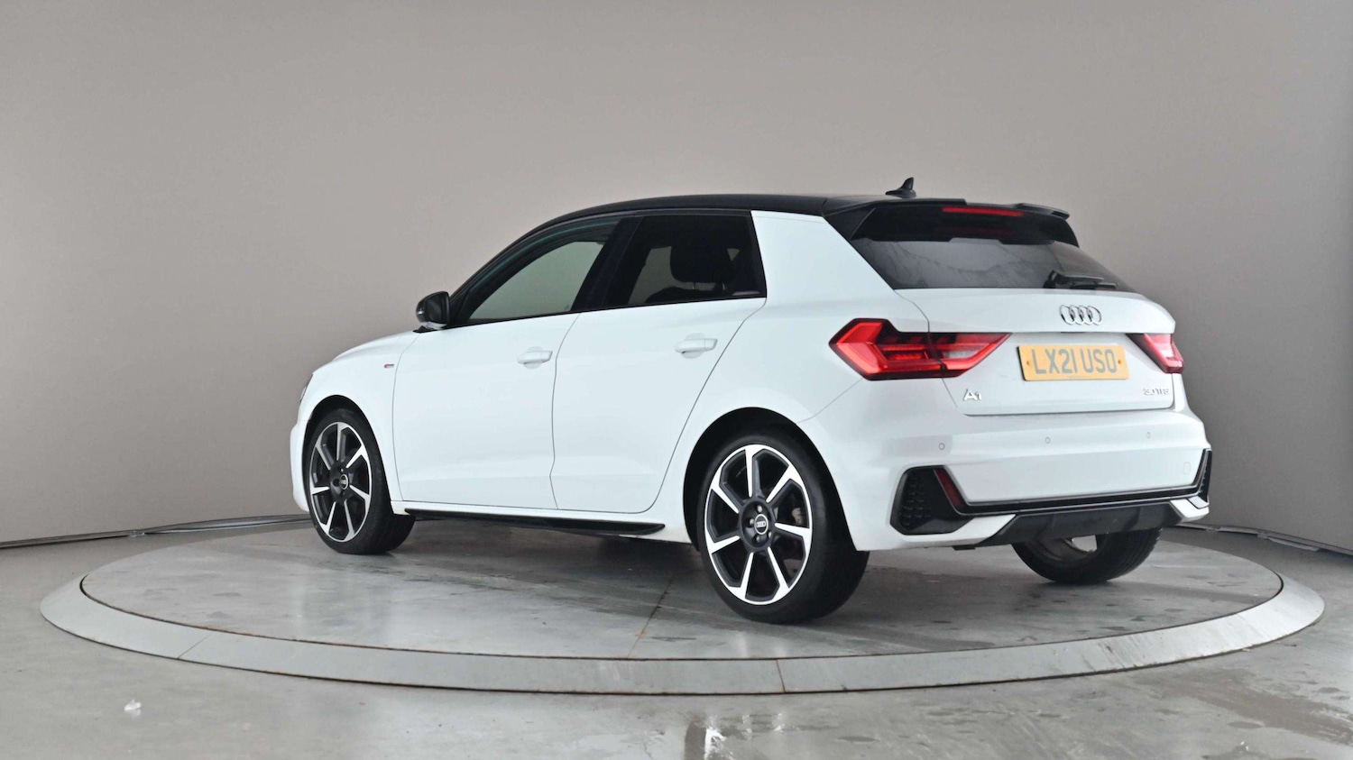 Used Audi A1 for sale - 77862140: Photo 5