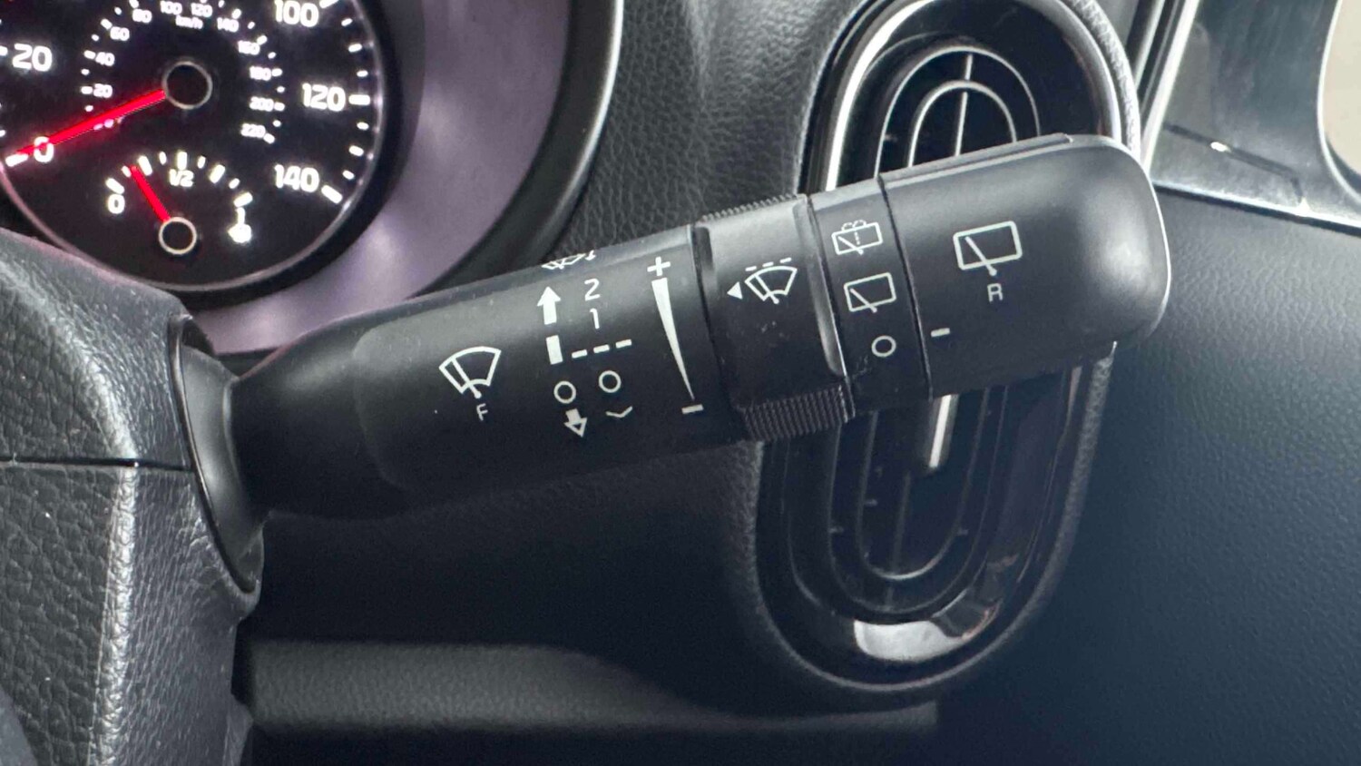 Used Kia Picanto 2023 for sale - 77899217: Photo 15