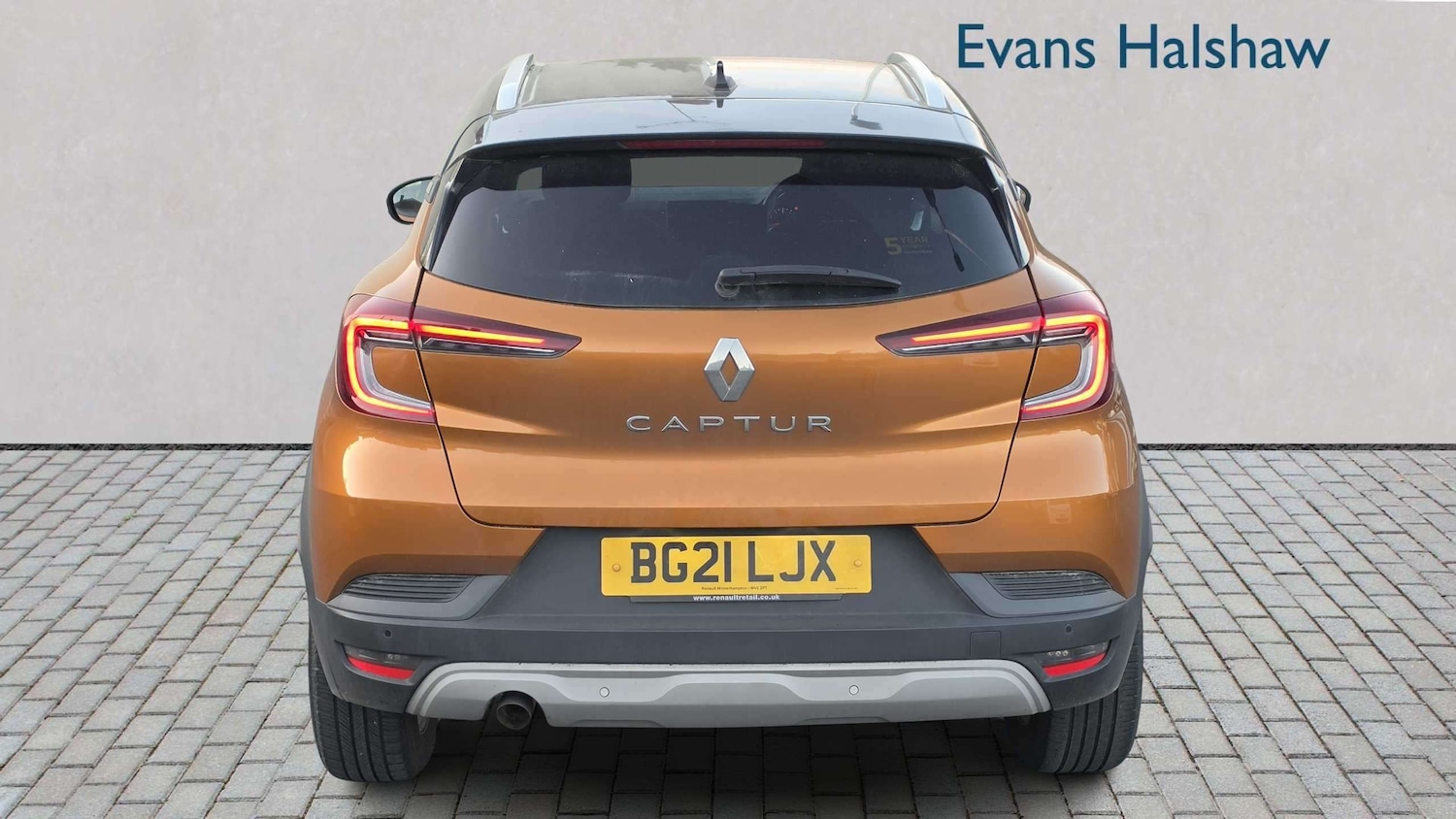 Used Renault Captur for sale - 78104625: Photo 5