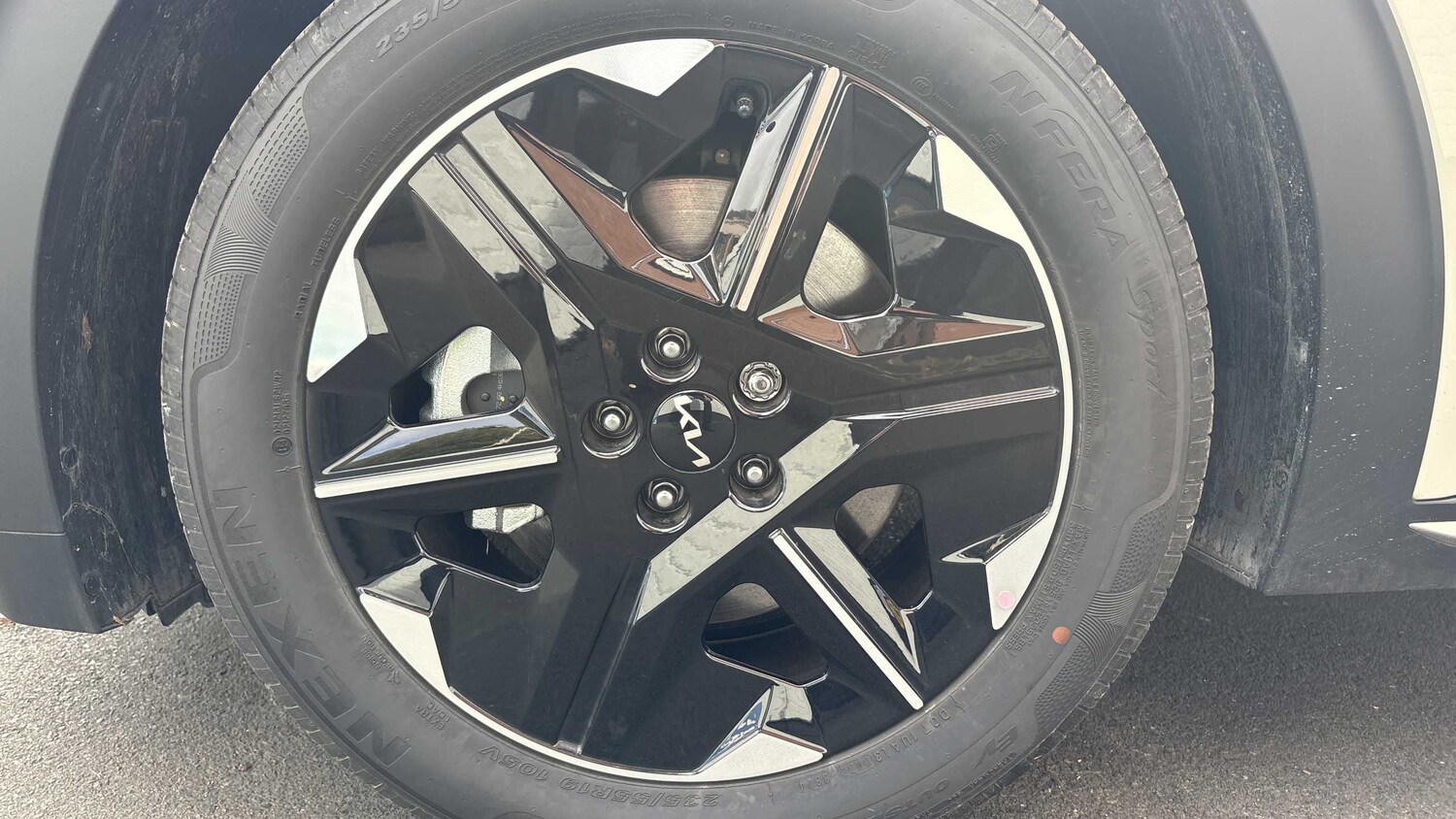 Used Kia EV6 for sale - 77862600: Photo 16