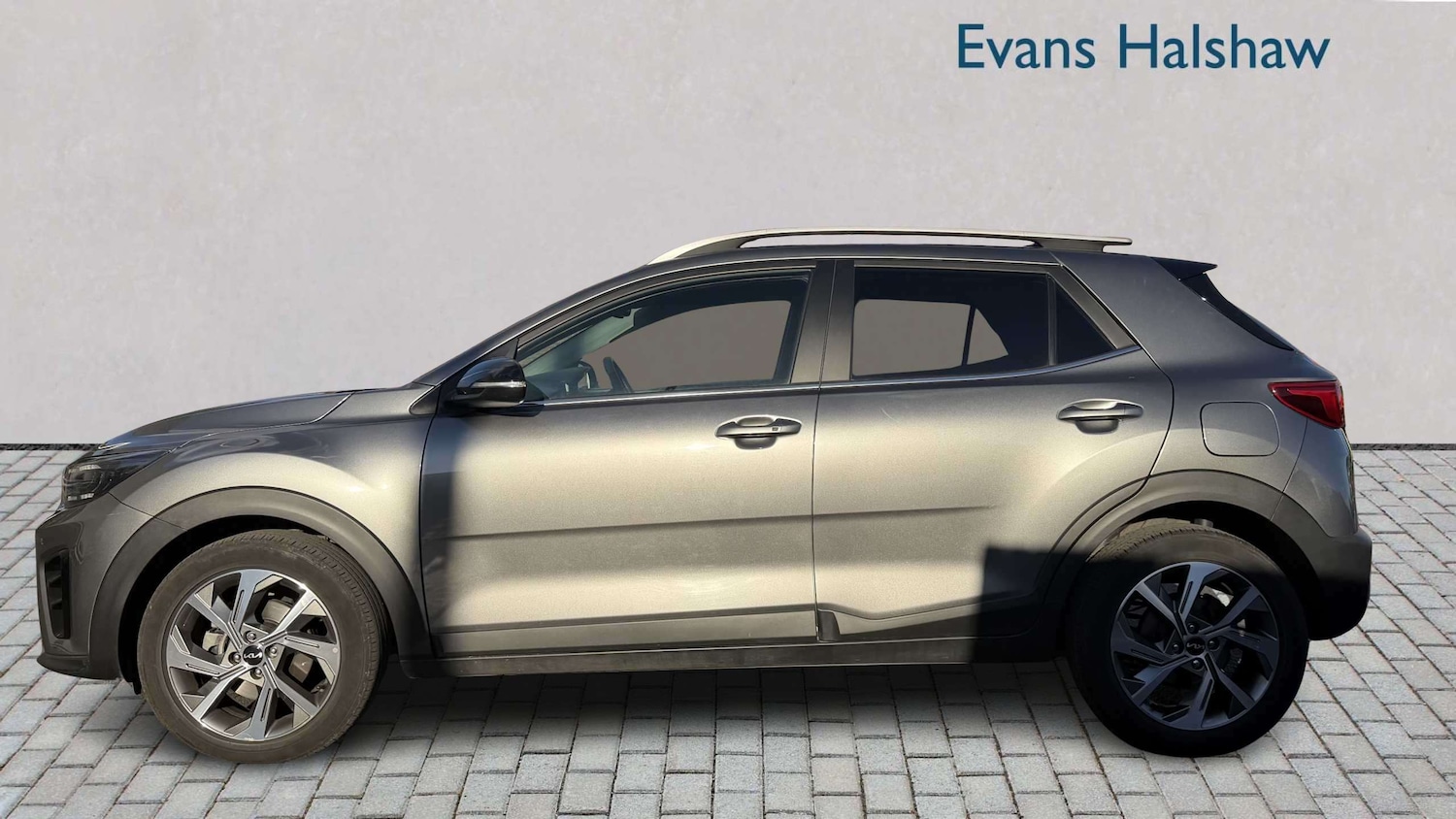 Used Kia Stonic 2024 for sale - 78104752: Photo 4