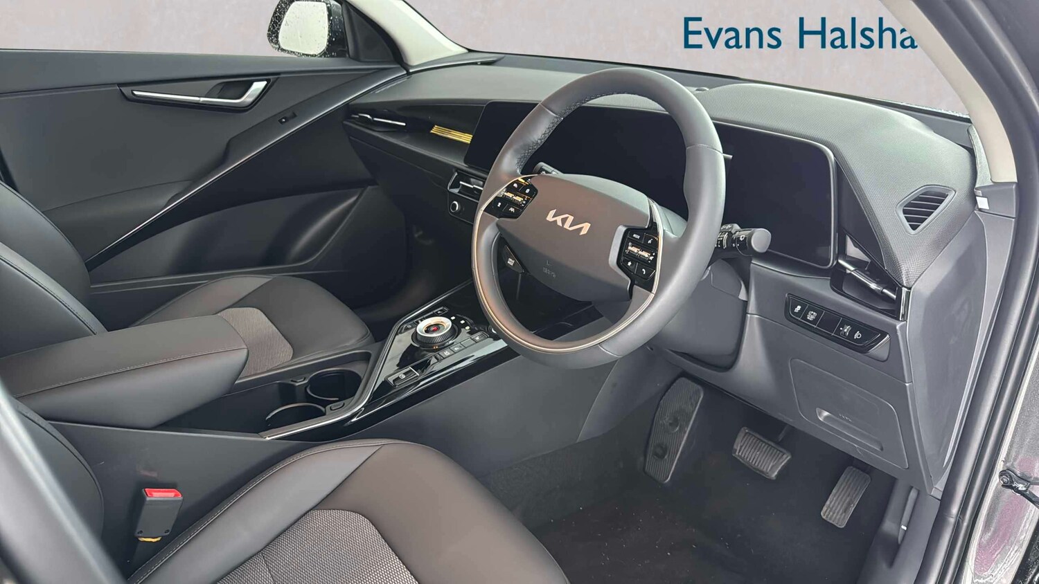 Used Kia Niro 2026 for sale - 78104772: Photo 11