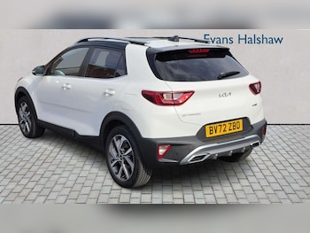 Used Kia Stonic 2022 for sale - 78755038: Photo