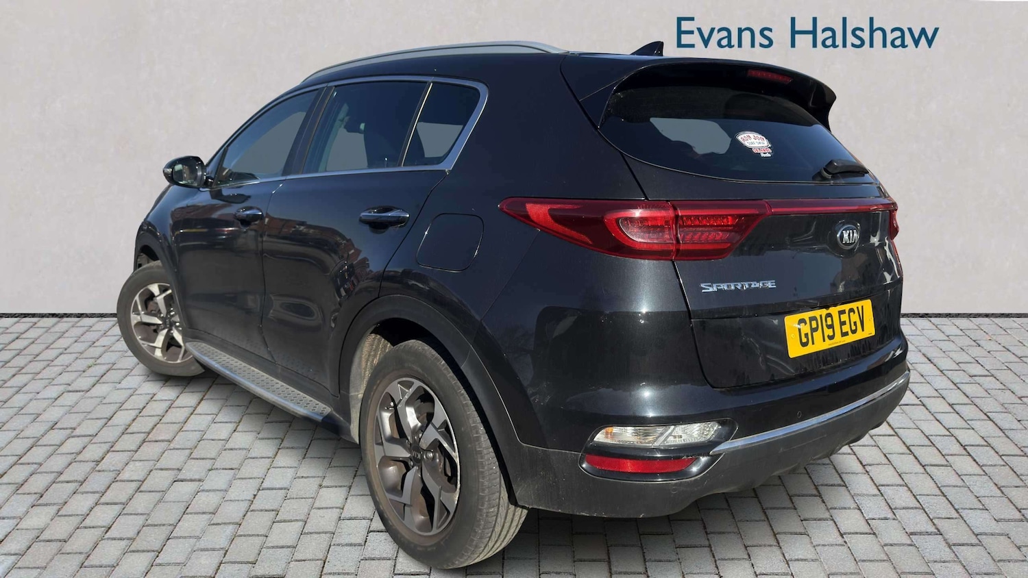 Used Kia Sportage 2019 for sale - 77960871: Photo 2