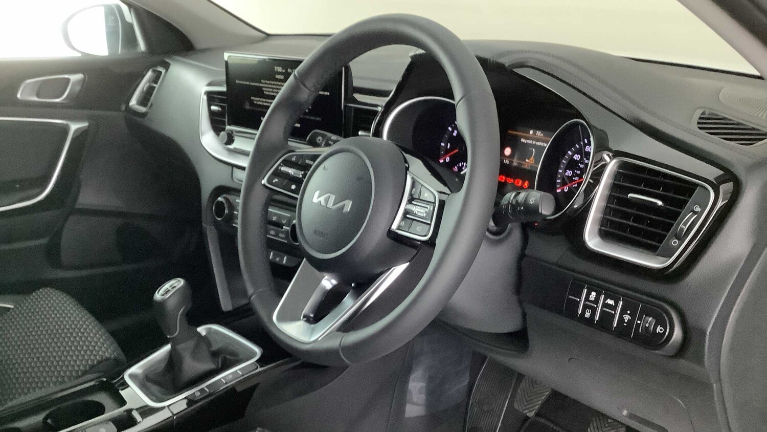 Used Kia XCeed for sale - 77860954: Photo 13