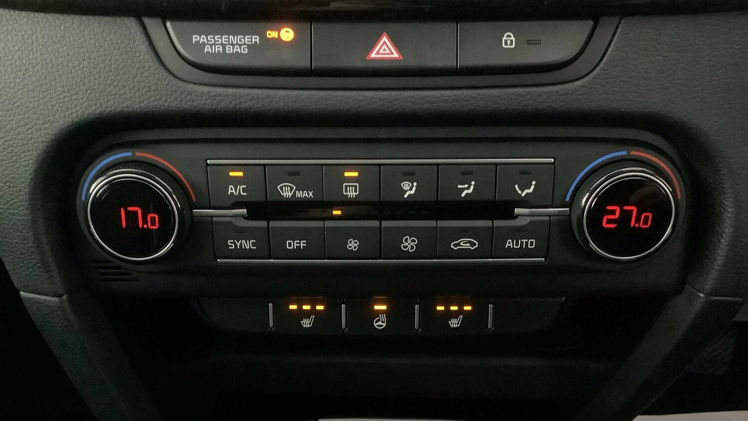 Used Kia XCeed for sale - 77860954: Photo 21