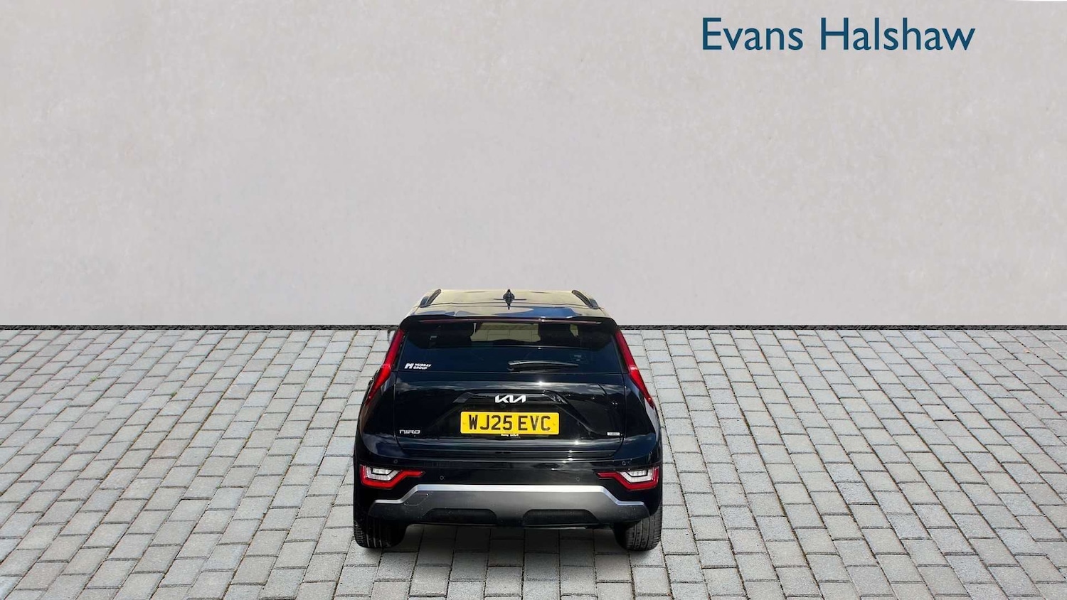 Used Kia Niro for sale - 78104144: Photo 2