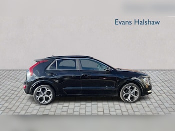 Used Kia Niro 2025 for sale - 78104144: Photo