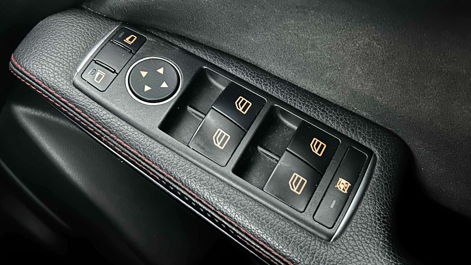 Used Mercedes-Benz A-Class for sale - 77858621: Photo 21