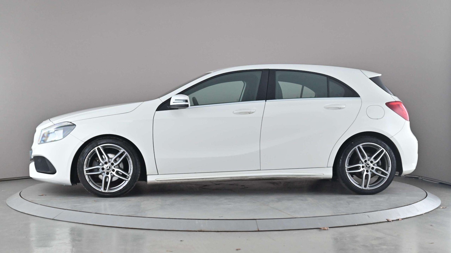 Used Mercedes-Benz A-Class for sale - 77858621: Photo 4