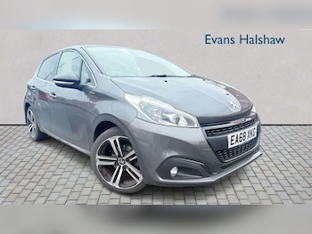 Used Peugeot 208 2018 for sale - 78089972: Photo