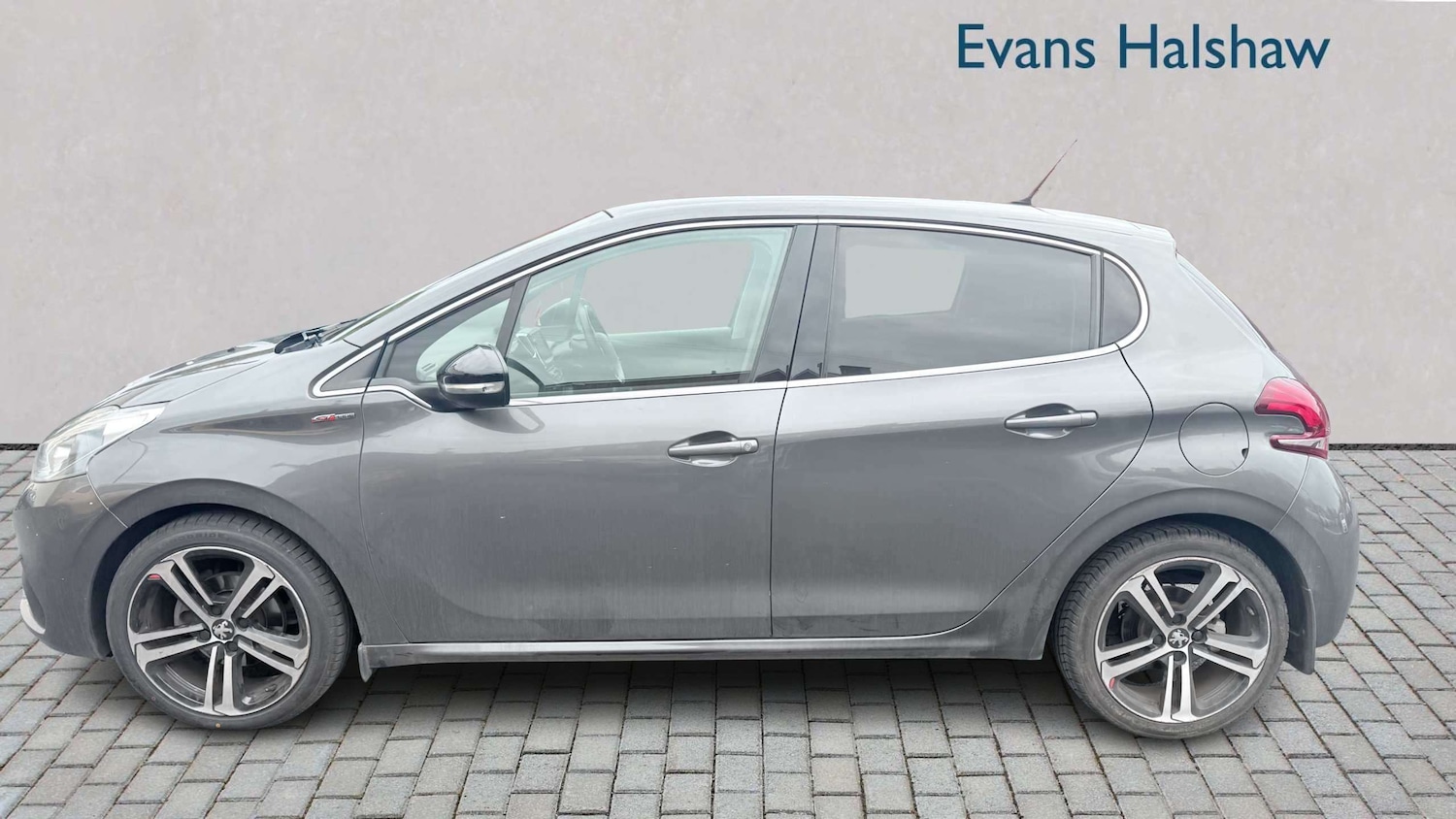 Used Peugeot 208 2018 for sale - 78089972: Photo 5