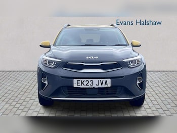 Used Kia Stonic 2023 for sale - 78812244: Photo