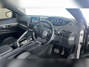 Peugeot 5008 feature image