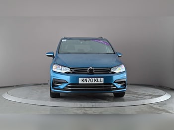 Used Volkswagen Touran 2020 for sale - 77862611: Photo