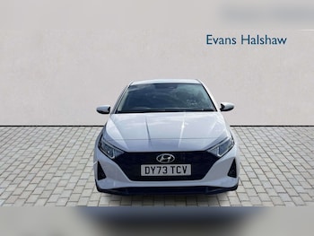 Used Hyundai i20 2023 for sale - 78925062: Photo
