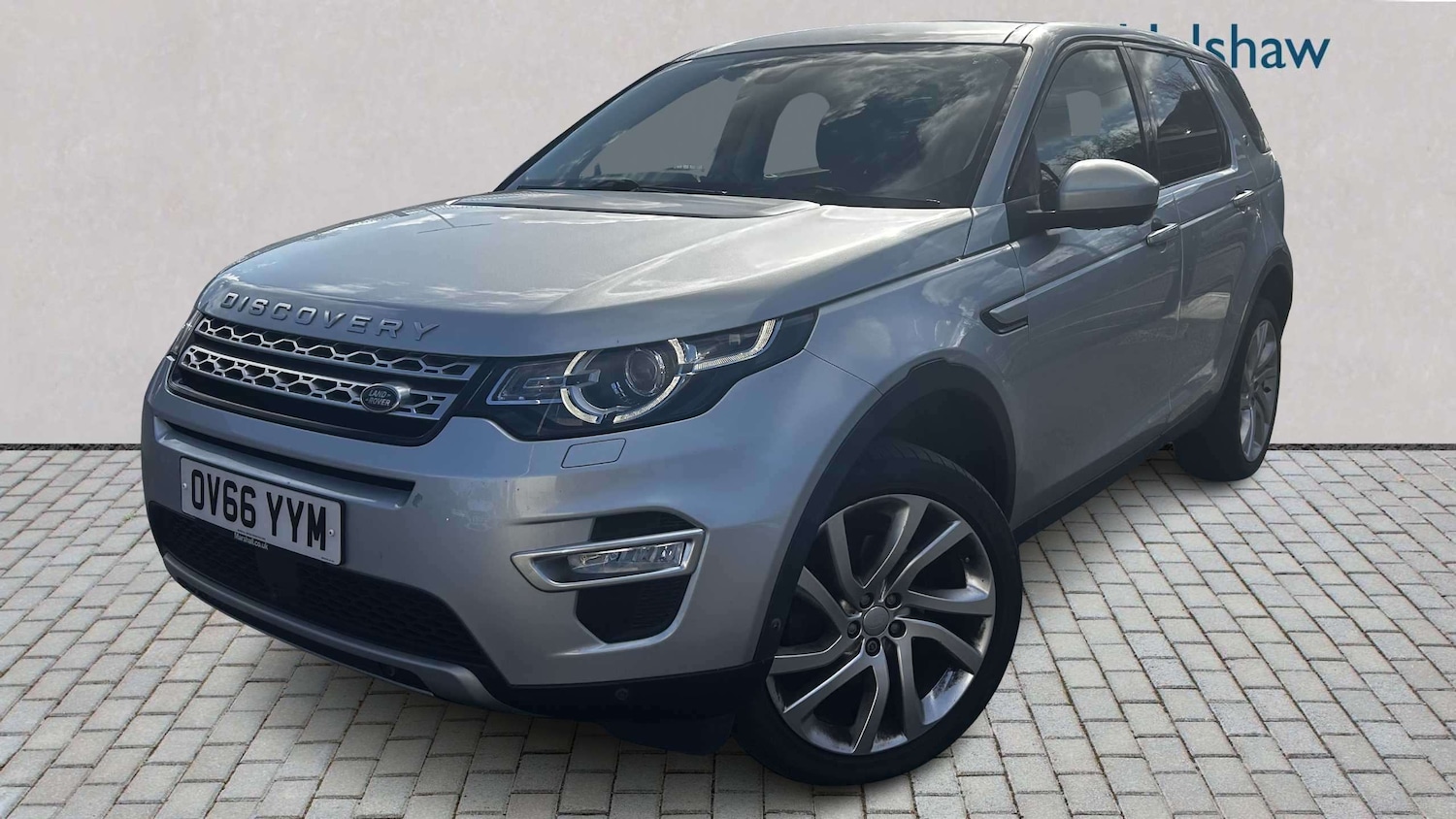 Used Land Rover Discovery Sport 2016 for sale - 77894320: Photo 3