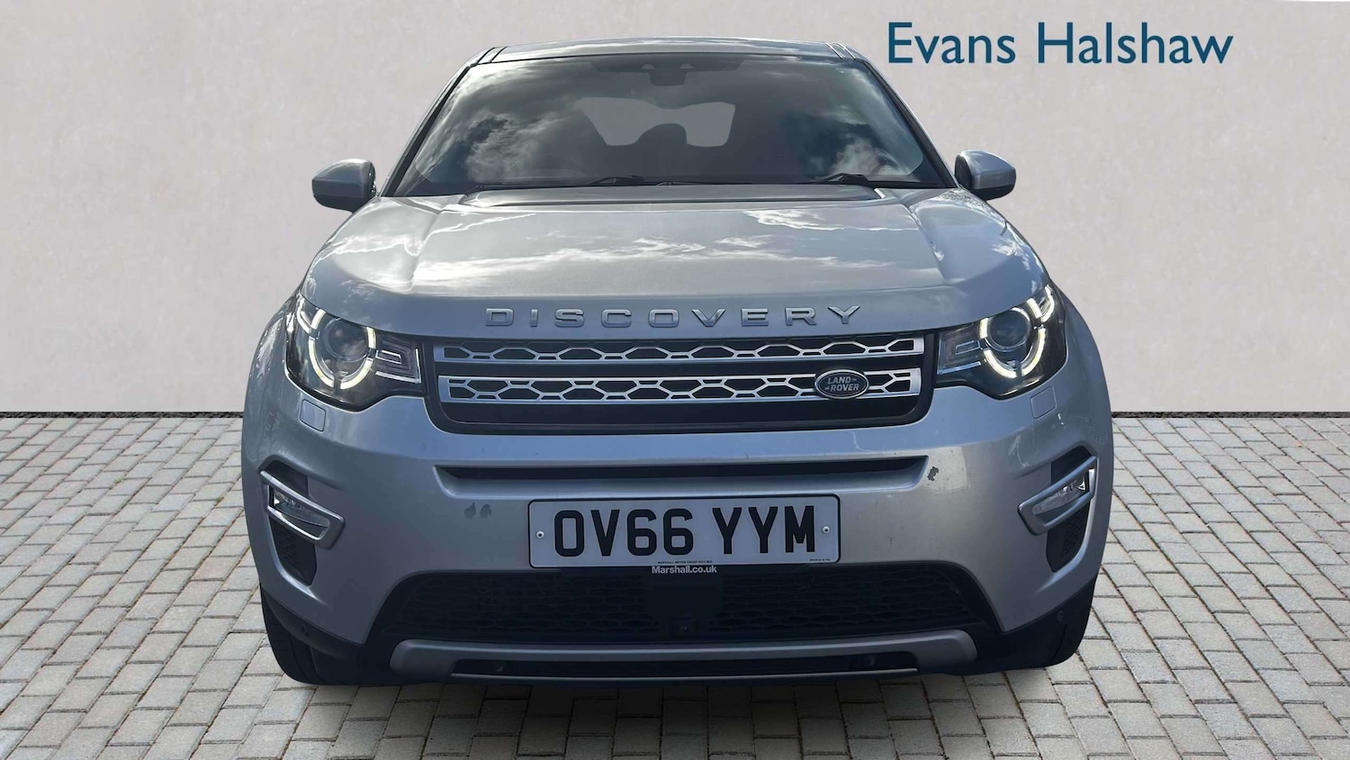 Used Land Rover Discovery Sport 2016 for sale - 77894320: Photo 5