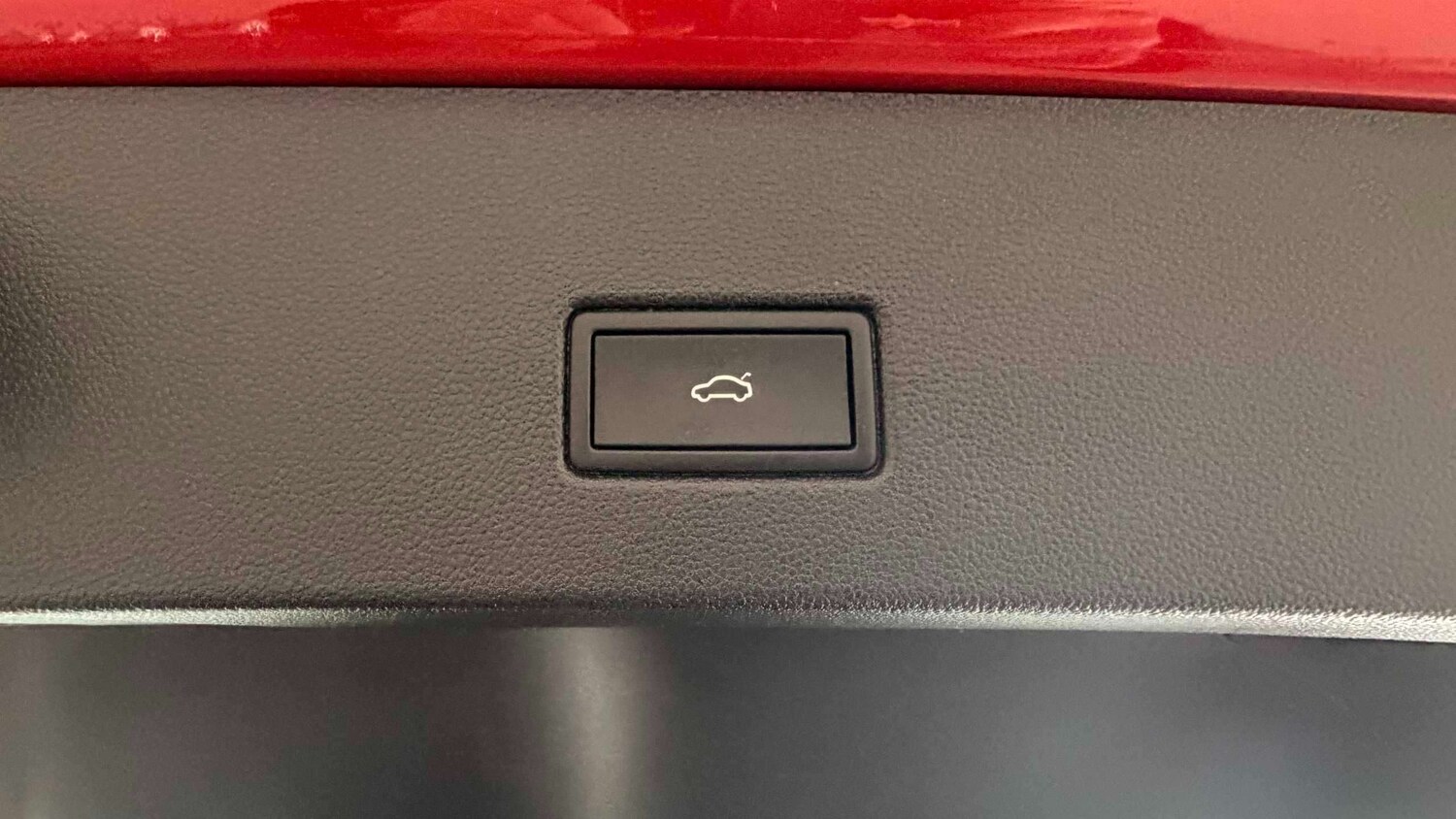 Used Volkswagen T-Roc for sale - 77860143: Photo 23