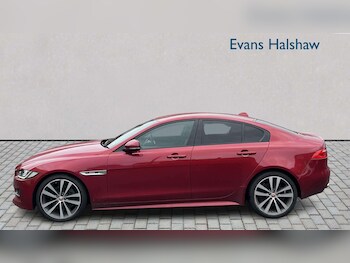 Used Jaguar XE 2017 for sale - 78651017: Photo