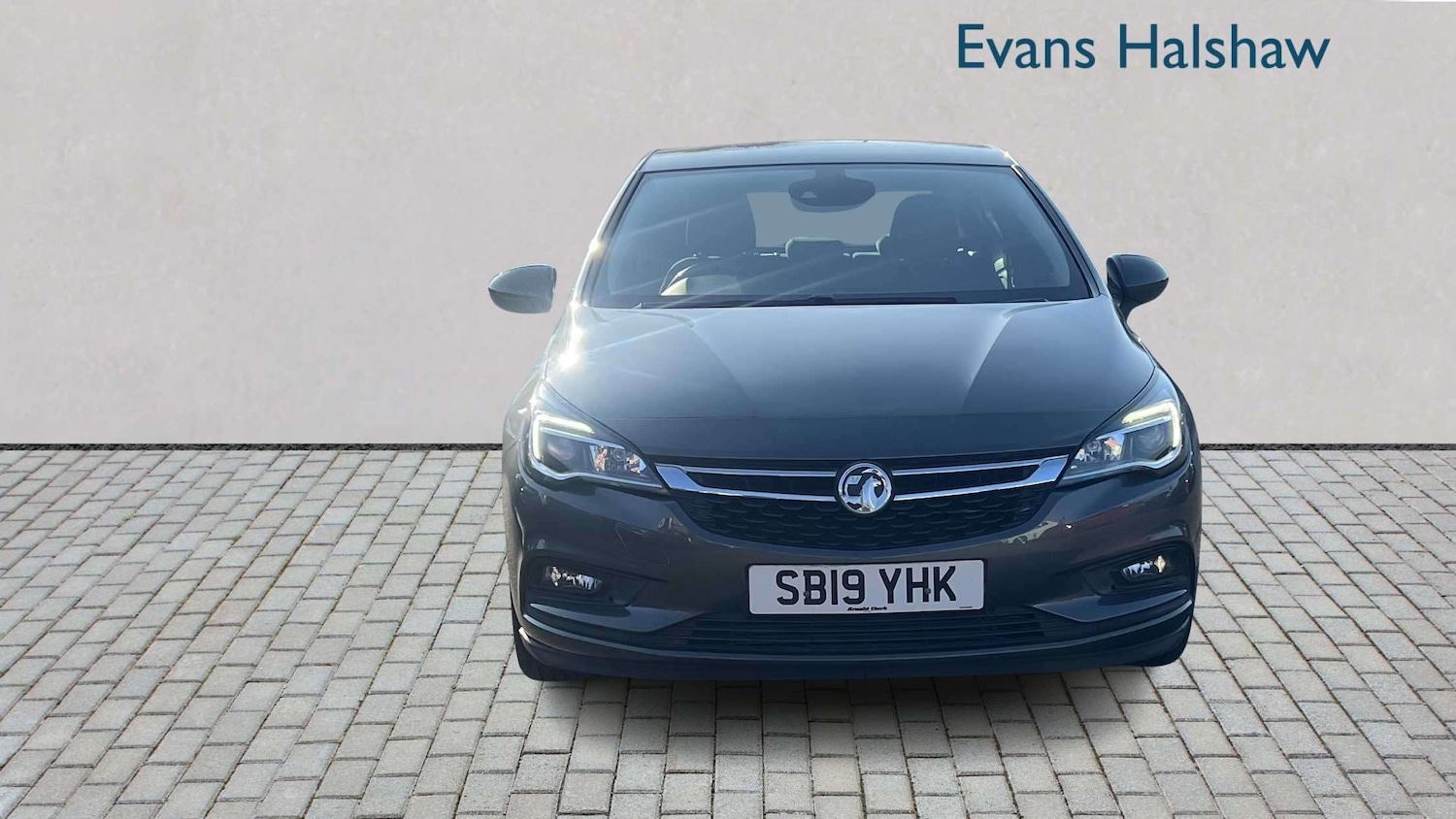 Used Vauxhall Astra 2019 for sale - 78089894: Photo 2