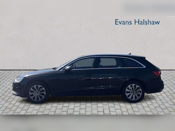 Used Audi A4 2022 for sale - 79002045: Photo