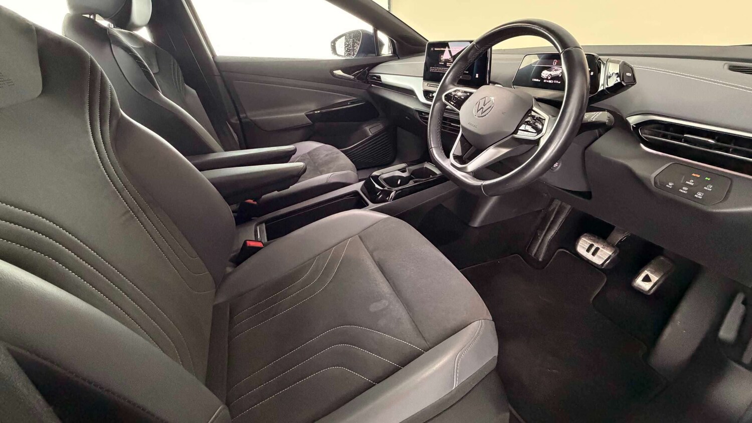 Used Volkswagen ID.4 for sale - 77860672: Photo 10